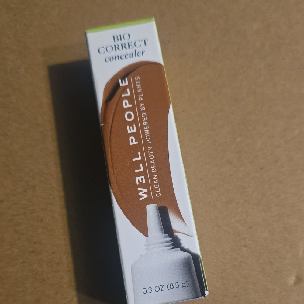 W3ll People Bio Correct Concealer - Rich Brown